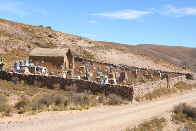 042 Graveyard on the way back to Humahuaca IMG_6502.jpg